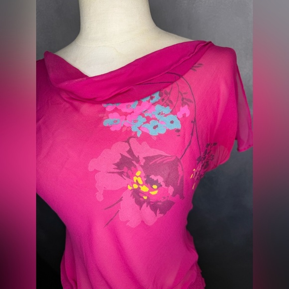 💖Y2K Express 100% Silk Fuchsia Floral Sheer Top - Size 3/4💖 - Picture 2 of 9